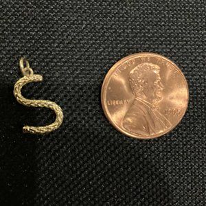 Braided letter charm in "s"